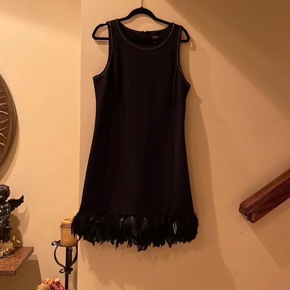 Shoulder Dress Cocktail Dress With Feathers At Bottom Primavera